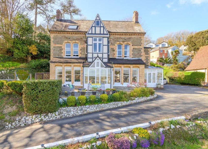 Norbury House Stylish Accommodation Ilfracombe Exterior photo